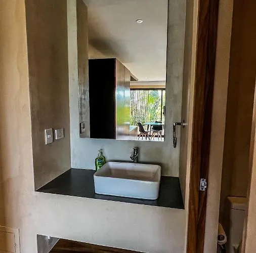 Hotel apartamentowy Kaahal Luxury Suites